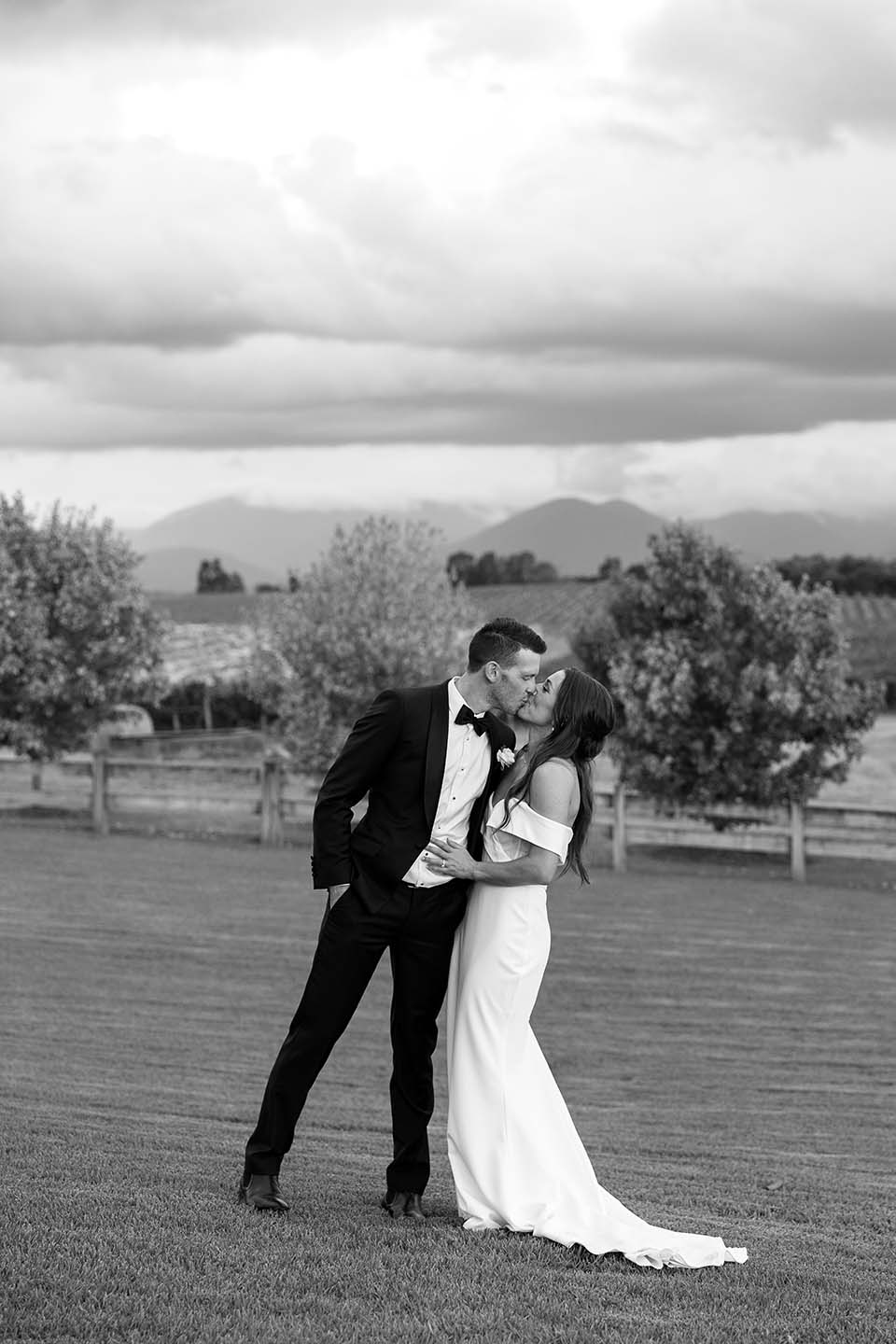 ZonzoWinery LawnCeremony Perla